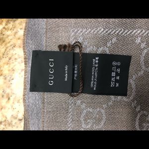 Gucci scarf